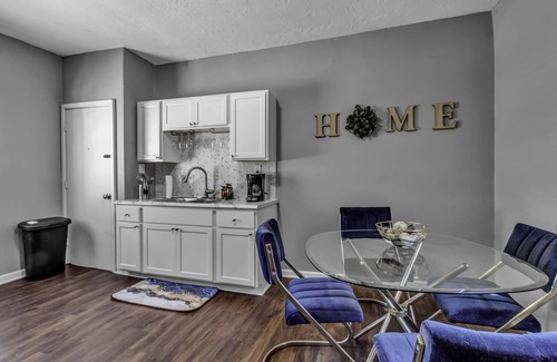 Allentown Apartment | ⭐CHIC BEAUTY IN ALLENTOWN HEART OF THE CITY ⭐