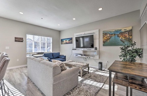 Downtown Boise Apartment | Chic Boise Abode Walk to Bars and Restaurants!