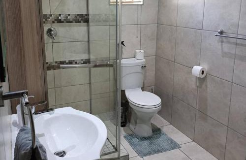 Universitas House | Chic Breeze