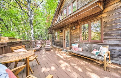 Brevard House | Chic Brevard Cabin - Nature, Trails, and Water!