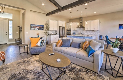 Carson City House | Chic Carson City Home: Hike, Golf, Ski + More!