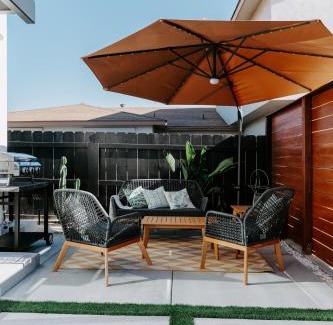 La Mesa House | Chic Casita w BBQ, Patio, Backyard - 4 min to SDSU, 15 mins to beach, Unit B