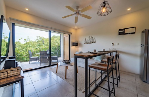 P Chahue Condo | Chic Central Living: 1-Bedroom Condo Rental in Prime Location