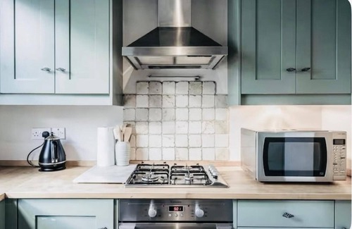 London City Centre Apartment | Chic Central London Apart in Soho Mayfair
