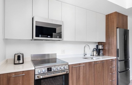 Central Square Apartment | Chic Central Square Studio w/Gym & W/D, nr MBTA Red Line, by Blueground