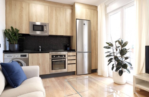 Puerta del Angel Apartment | Chic City Apartment in Madrid
