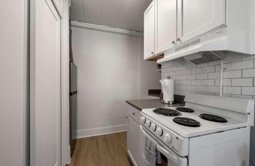 Near East Columbus Apartment | Chic City Retreat 99 For 2