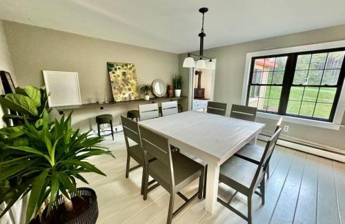 Portage House | Chic Country Home W Sprawling Acreage