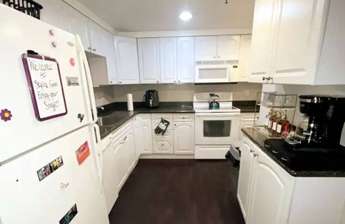 Cherry Hill Apartment | Chic Cozy Condo by Mall W/Queen Bed, Coffee Bar, Game Room & More