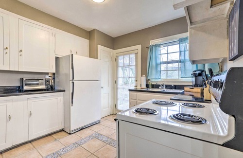 Greensboro House | Chic & Cozy Greensboro Home, 2 Mi to Dtwn!