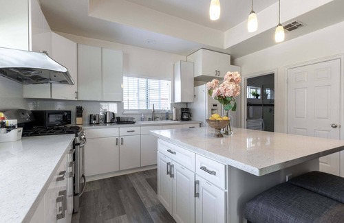 South San Gabriel House | Chic & Cozy Home - Perfect Southern California Getaway
