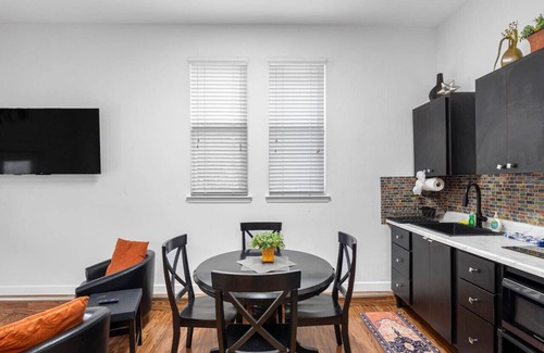 Tampa Heights House | Chic & Cozy Spot Prime Location Near It All