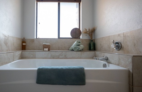 Rowlett House | Chic Dallas Haven, Urban Oasis 20 Minutes from Downtown