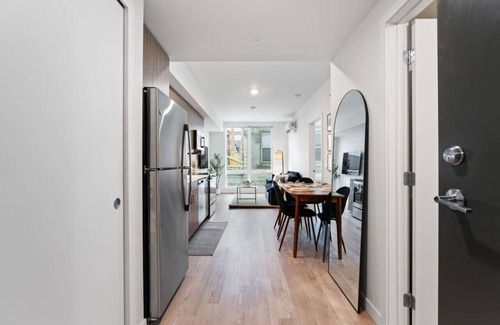 Downtown Spokane Apartment | Chic Downtown King Bed Stay