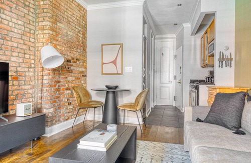 Alphabet City Apartment | Chic E Village 1BR w/W/D nr Tompkins Sq Park, by Blueground
