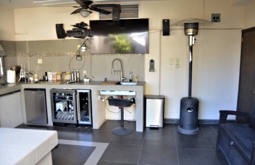 Mexicali House | Chic Family Retreat in Zona Dorada, Mexicali!