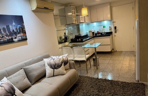 Meireles Apartment | Chic hotel suite in fabulous Meireles Fortaleza with WiFi, fitness room