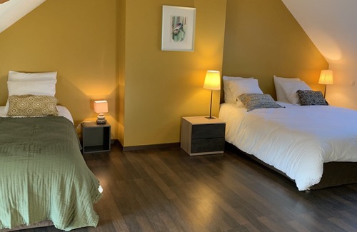 Rosey House | Chic house with swimming pool for family reunion or friends in southern Burgundy