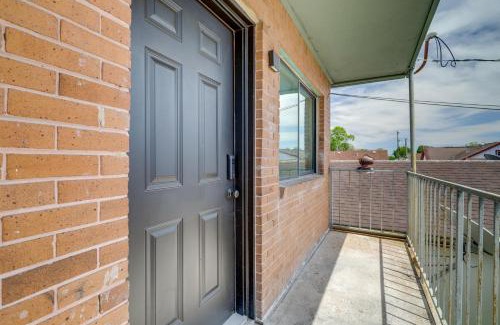 Lawndale/ Wayside Apartment | Chic Houston Apartment - 2 Mi to U of H Campus
