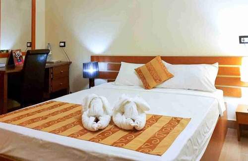 Kelaa House | Chic Island Villa Suite With Stunning Beach Nearby