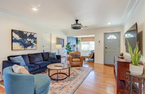 Joplin House | Chic Joplin Cottage with Patio Less Than 3 Mi to Town!