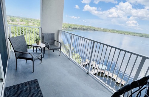 Florida Central Atlantic Coast Condo | Chic Lakefront Resort just short drive to Disney!