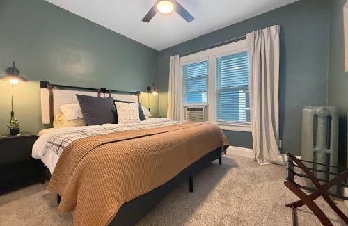 Edgewater Apartment | Chic Lakeside Retreat Steps from the Beach