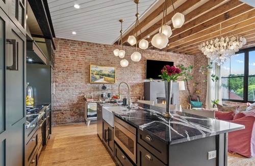 Burnsville Condo | Chic Loft in Downtown Burnsville! Walk to all shops and restaurants!