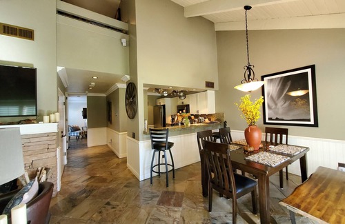 Rancho Mirage Condo | Chic Luxurious Townhouse with PHENOMENAL views.
