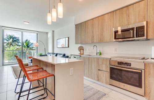 Northeast Miami Apartment | Chic Miami Condo with Pool, 6 Mi to South Beach