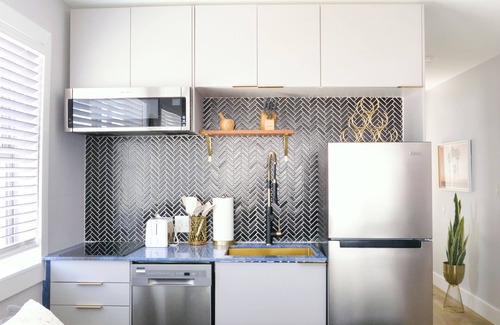 Surfside Historic District House | Chic Mini Boutique Hotel Unit 1 at THE BELLA by EVRH