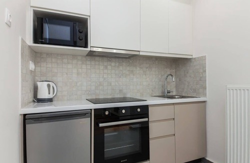 Marousi Apartment | Chic & Modern 1-Bedroom Paradise in Marousi