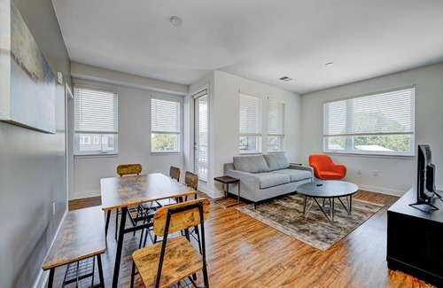 Fountain Square Apartment | Chic Modern 2bedroom Apartment by Stay Gia