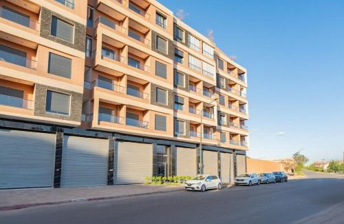 Oulad Khallouf Apartment | Chic & Modern