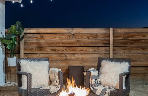 Desert Hot Springs House | Chic & Modern Airstream + Soaking Tub