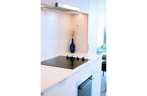 St. Lawrence Condo | Chic New Stylish Condo Near Financial District