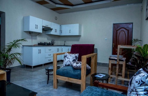 Kigali House | Chic Open Concept Apart | Gate to Kigali
