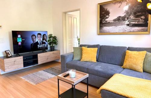Modling Apartment | Chic Relax - Best located City & Nature Trip Apartment