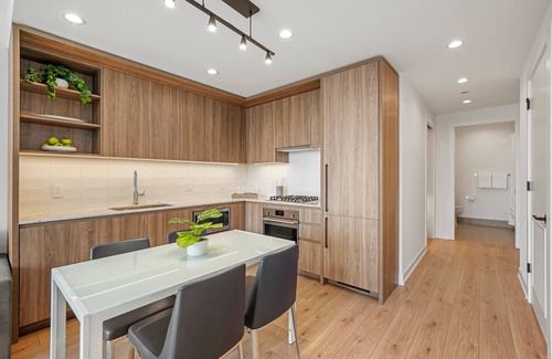 Downtown Chicago Apartment | Chic River North Retreat: Luxe Suites, Stunning Views, Steps from Chicago Life!