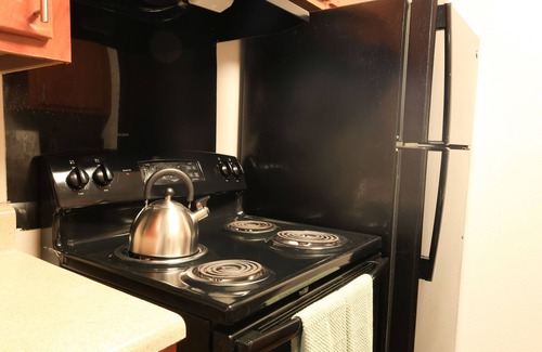 Austin Apartment | Chic Stay 15 Mins to Downtown