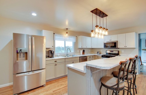 Ste Genevieve House | Chic Ste Genevieve Home w/Nice Interior Amenities