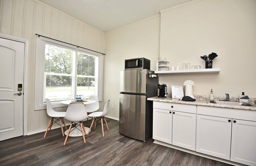 Winter Garden Apartment | Chic Studio Apartment in Near Downtown Winter Garden