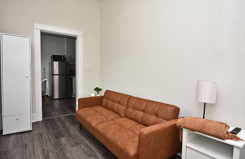 Winter Garden Apartment | Chic Studio in Winter Garden