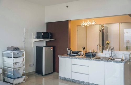 Shah Alam Apartment | Chic Studio Near Setia City Mall SCCC Free Parking