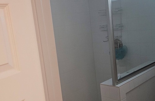 South Main Apartment | Chic studio with AC and WiFi in amazing Houston