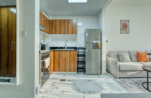 Al Hamra Village Apartment | Chic Studio with Lagoon Views Walk Beach and Golf