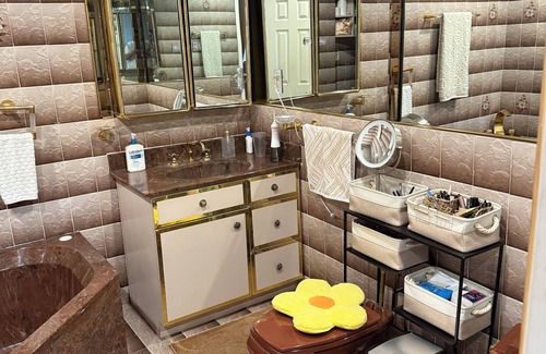Miami Gardens Apartment | Chic studio with WiFi and AC in vibrant Miami between the 2 hardrocks