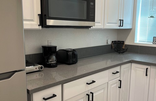 Paradise Apartment | Chic studio with WiFi and AC in fantastic Las Vegas
