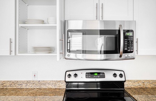 Morse Park Apartment | Chic Sunnyvale 1BR w/Gym, W/D & Coworking, walk to Google, by Blueground