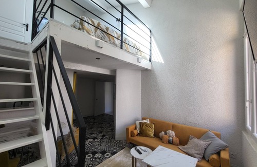 La Gare Apartment | Chic T2 Neuf Clim Netflix Cosy Centre Ville Gare